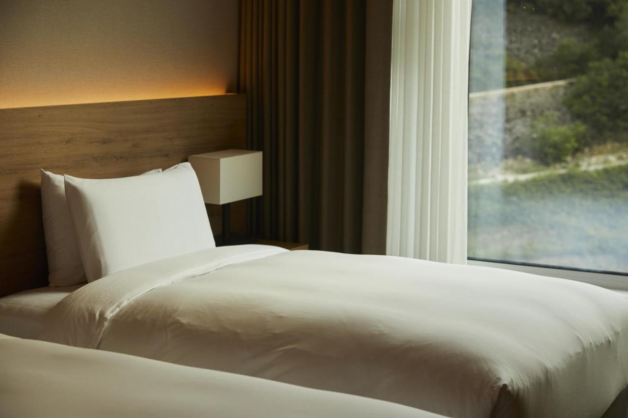 Park Roche Resort & Wellness Jeongseon Extérieur photo
