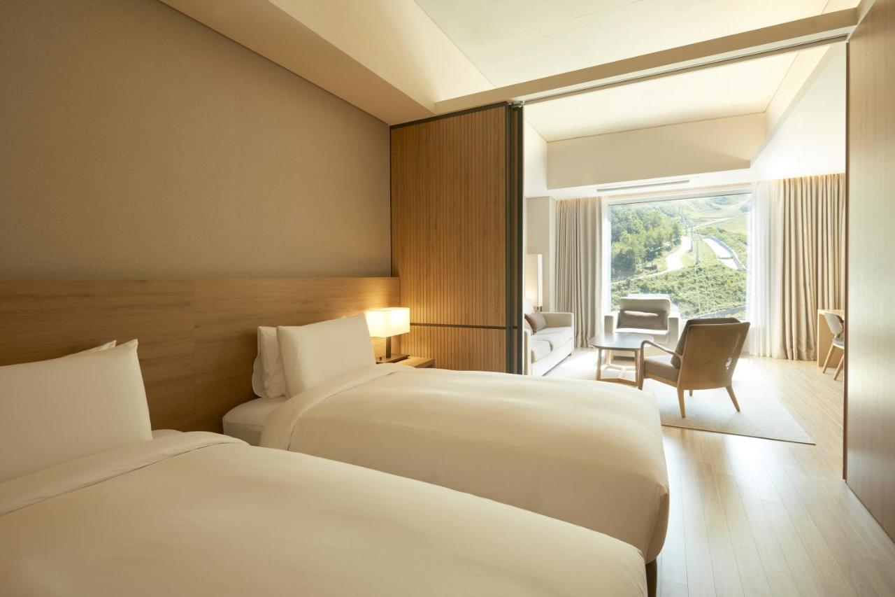 Park Roche Resort & Wellness Jeongseon Extérieur photo