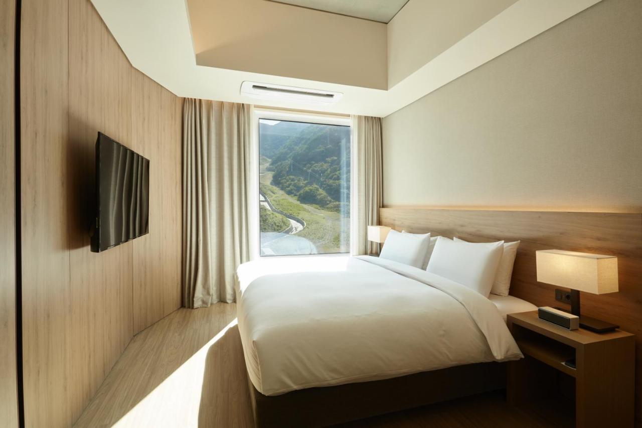 Park Roche Resort & Wellness Jeongseon Extérieur photo